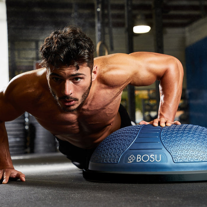 BOSU® NEXGEN™ PRO BALANCE TRAINER