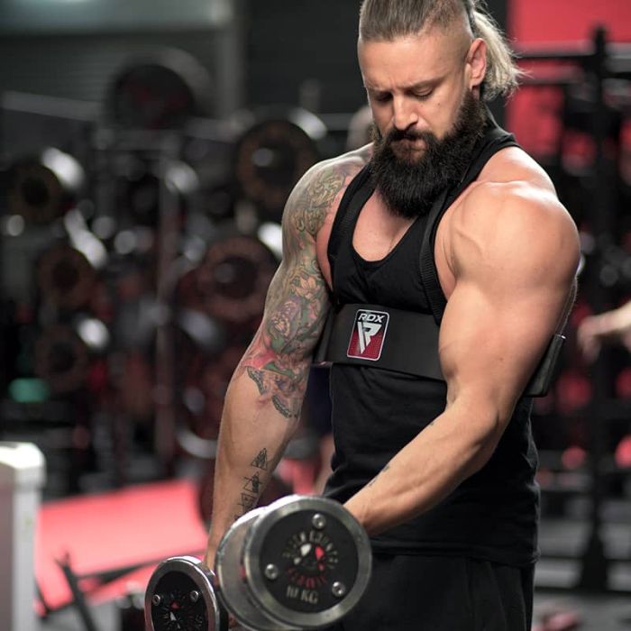Arm Blaster For Bicep Curl